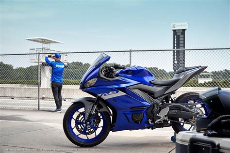 The top speed of Yamaha YZF-R3 is 140 KM/H What is the engine displacement of Yamaha YZF-R3? The engine displacement of Yamaha YZF-R3 is 321cc Yamaha YZF-R3 for sale in Pakistan More Yamaha YZF-R3 For …